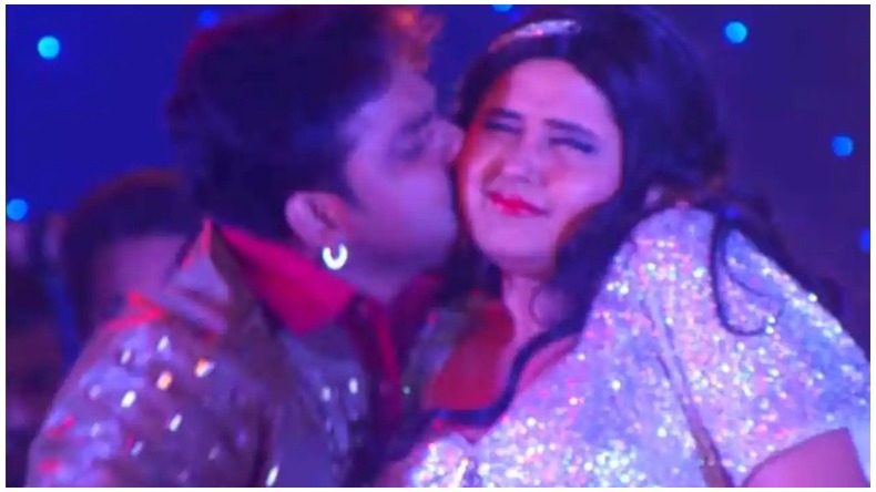 Pawan Singh Stage Show Fees: एक स्टेज शो के लिए लाखों रुपये चार्ज करते हैं सिंगर पवन सिंह
